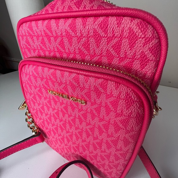 Michael Kors Jet Set Travel Medium Signature Logo Crossbody Bag Electric Pink - Picture 5 of 11